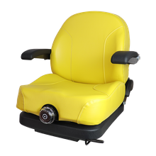 舒适的通用贴合骑乘式割草机座椅，配有耐用的保护套